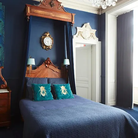 Maison D'artiste Bed & Breakfast